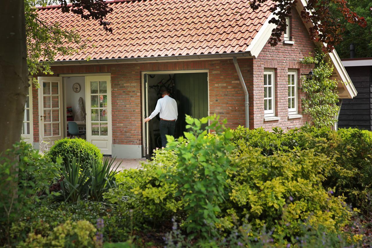 Picabella - B&B En Atelier Laren  Extérieur photo
